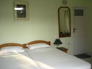 Cary'S Hotel Calangute Bagian luar foto